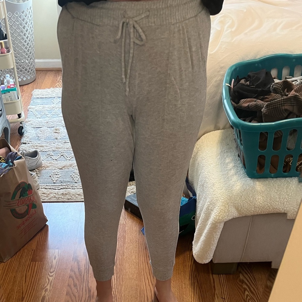 stars above lounge joggers